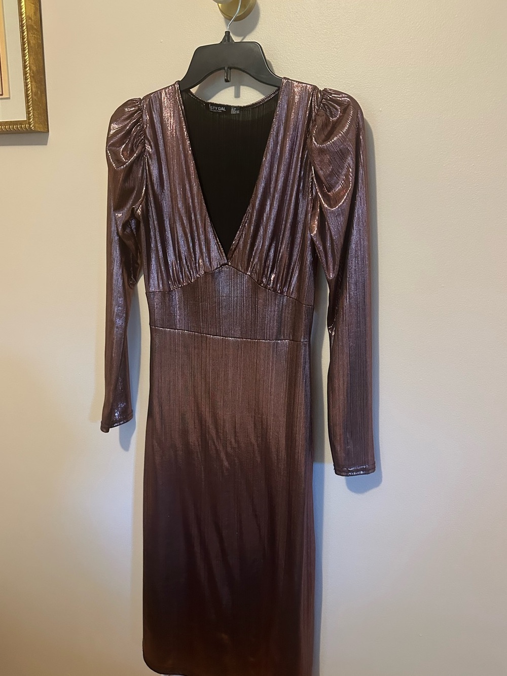 Nasty Gal Metallic Plum Deep V Long Sleeve Midi Dress- New without tags size 6